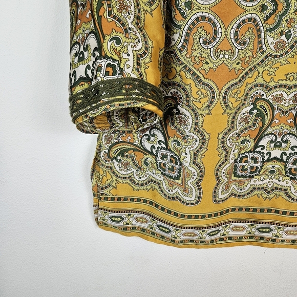 Jones New York Paisley Print Embrodered Top Size Small - Picture 3 of 7